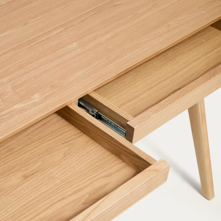Julia - HomeDesigns